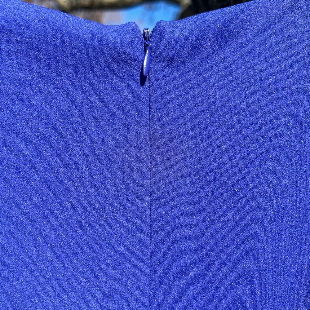 Donna Morgan Royal Blue Short Sleeve Midi Dress with Flap Pockets - Picture 5 of 9